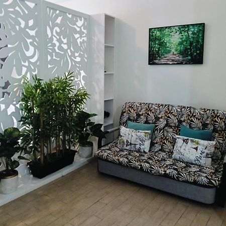 81 Newport Boulevard Cluster 4 - 8F Across Naia Airport, Terminal 3 파사이 외부 사진