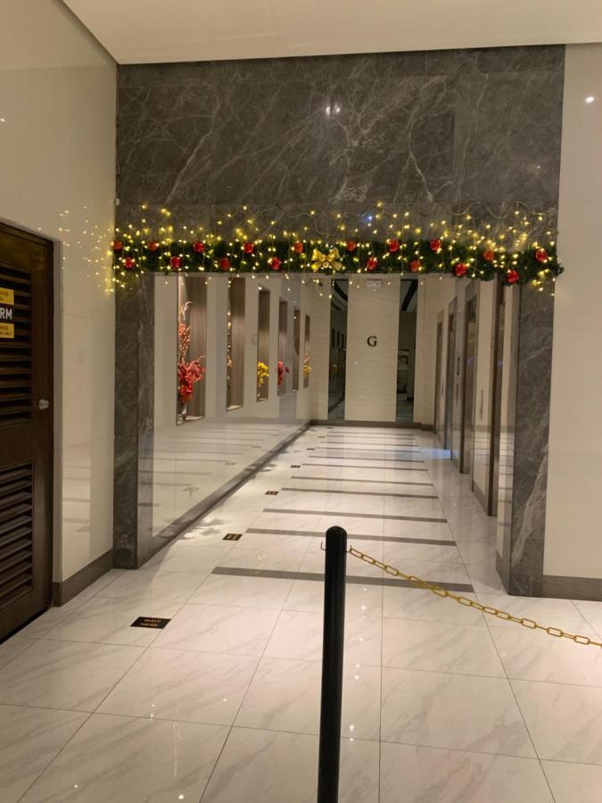 81 Newport Boulevard Cluster 4 - 8F Across Naia Airport, Terminal 3 파사이 외부 사진