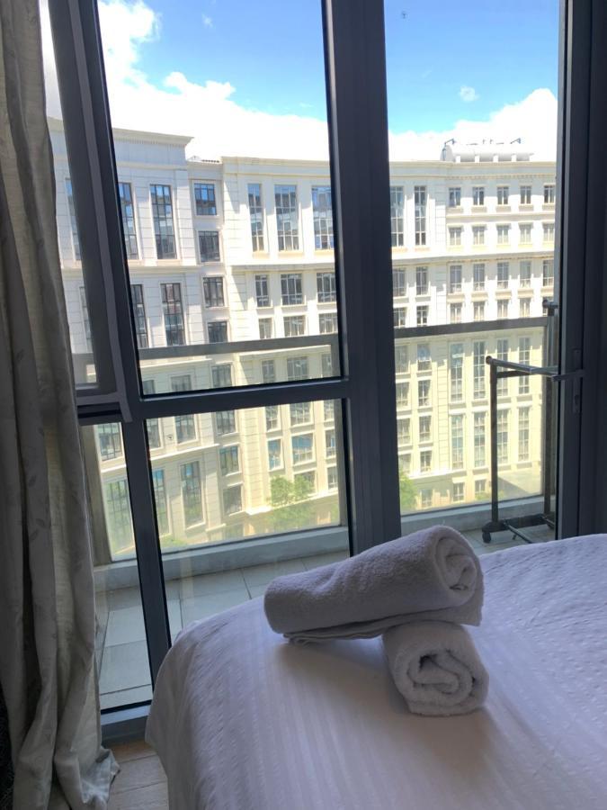 81 Newport Boulevard Cluster 4 - 8F Across Naia Airport, Terminal 3 파사이 외부 사진