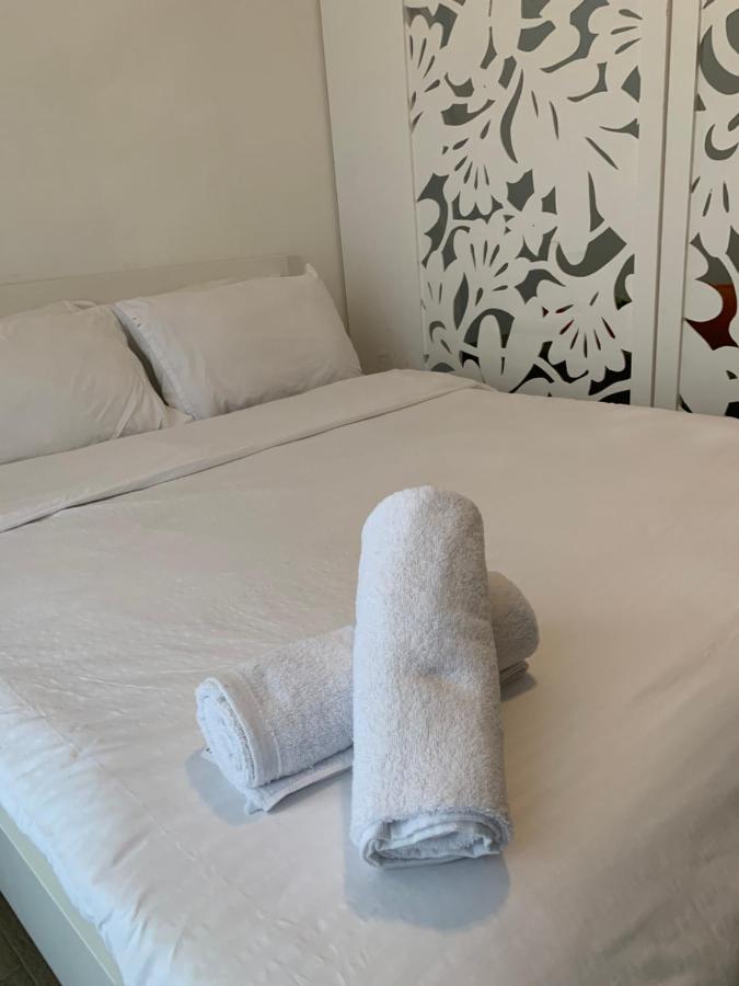 81 Newport Boulevard Cluster 4 - 8F Across Naia Airport, Terminal 3 파사이 외부 사진