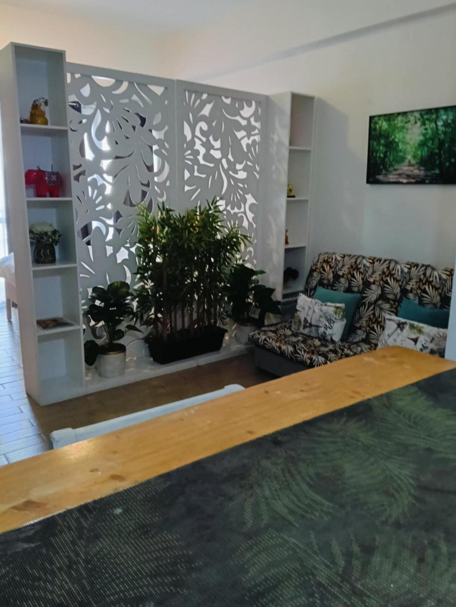 81 Newport Boulevard Cluster 4 - 8F Across Naia Airport, Terminal 3 파사이 외부 사진